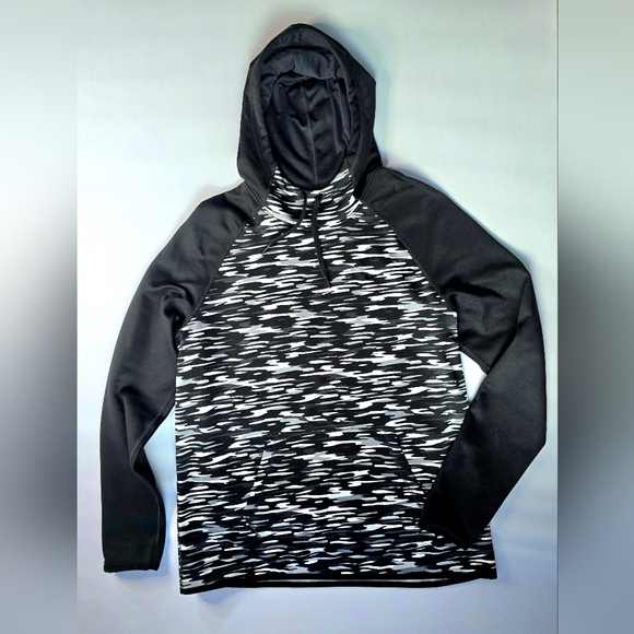 Nike Black and White Therma Fit Hoodie Size Large - Picture 1 of 6